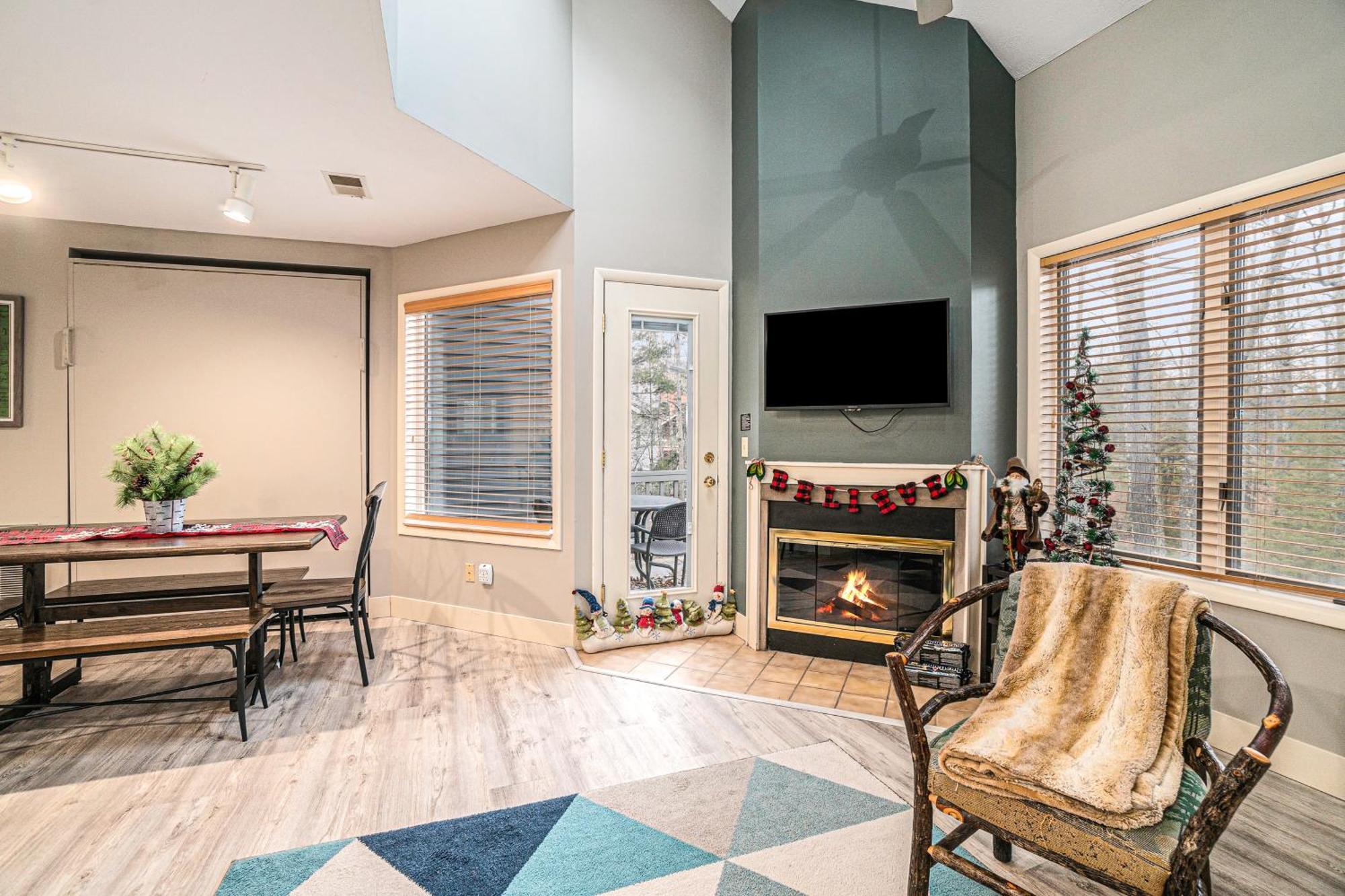 Wintergreen Condos Thompsonville Room photo